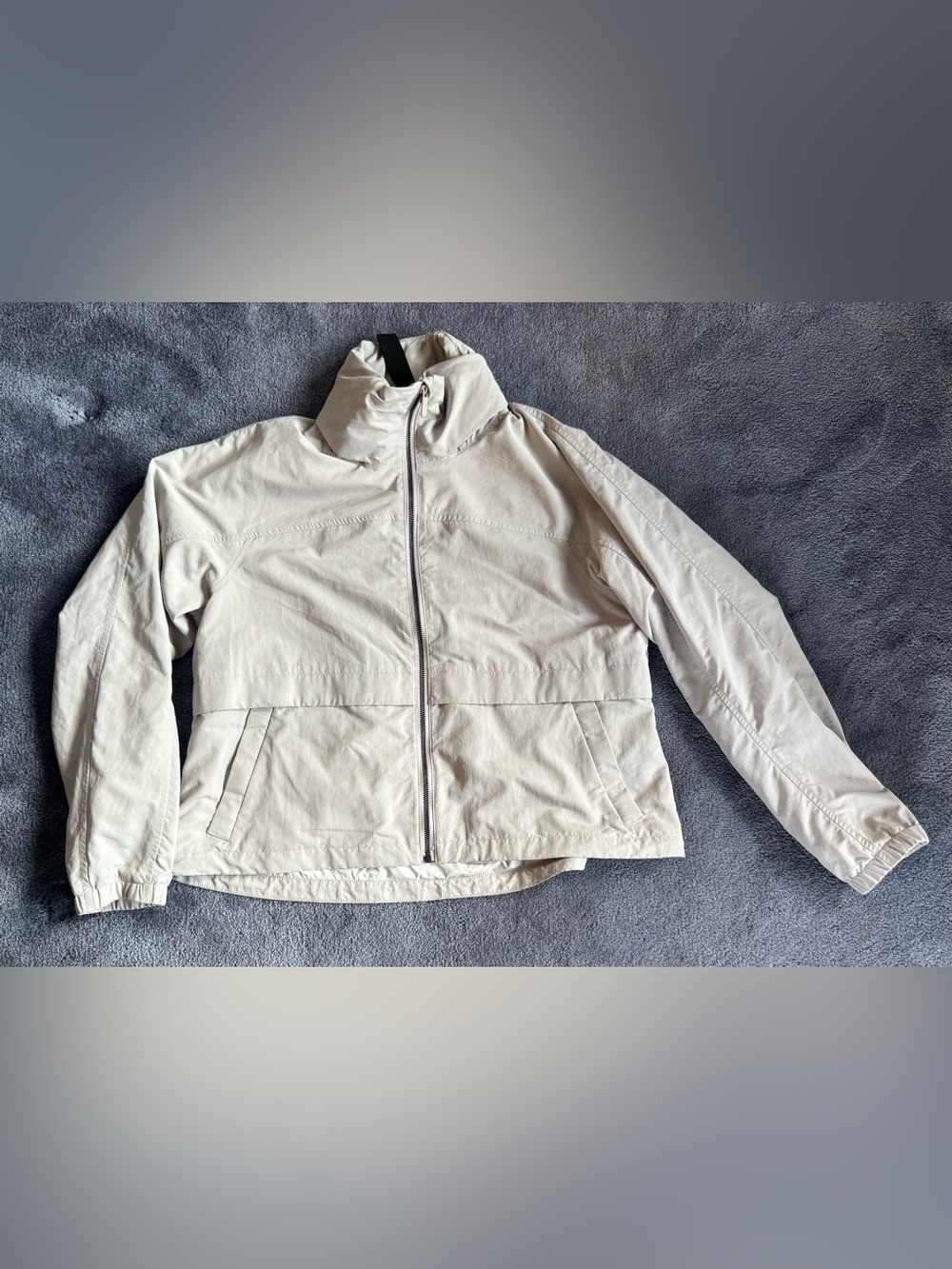 lululemon athletica Beige High-Collar Zip Windbreaker